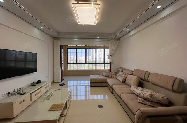 尚邸河畔3室2厅141㎡53.8万二手房图片