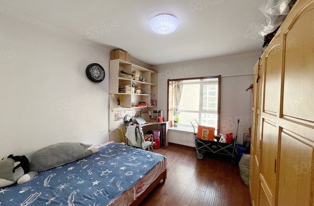 绿景国际3室2厅132.5㎡48万二手房图片