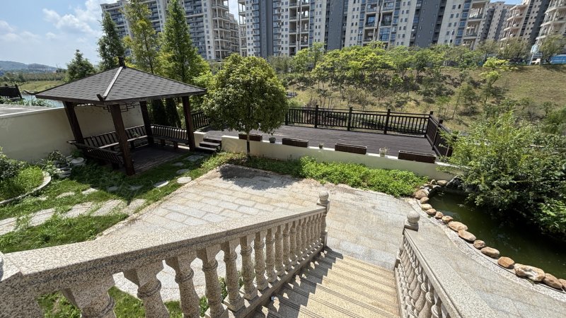 天屿花城((别墅)6室2厅6卫396㎡南北336万