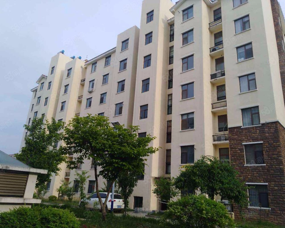 银河湾小区费县