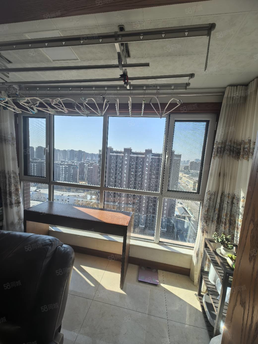 阅海万家b区小块地电梯上跃复式三室两厅两卫近邻一幼一小和九中