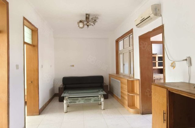 万达广场 医疗配套成熟 南北通透 低容积 正规商品房