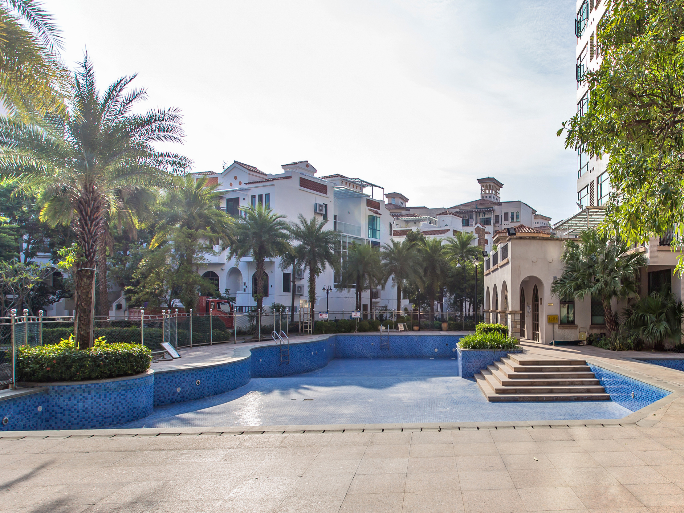 东城花园3室2厅2卫129㎡北99.8万