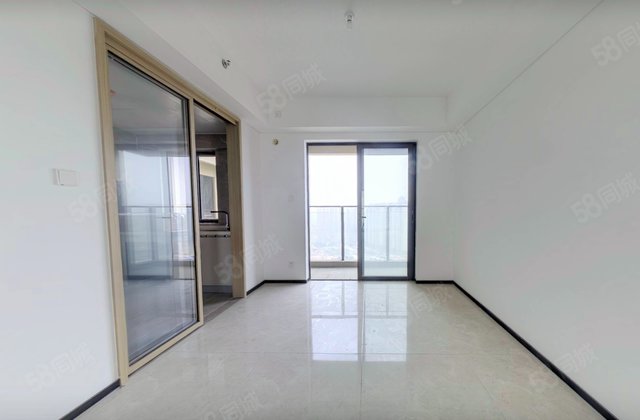 华润置地悦里4室2厅141.88㎡218万二手房图片