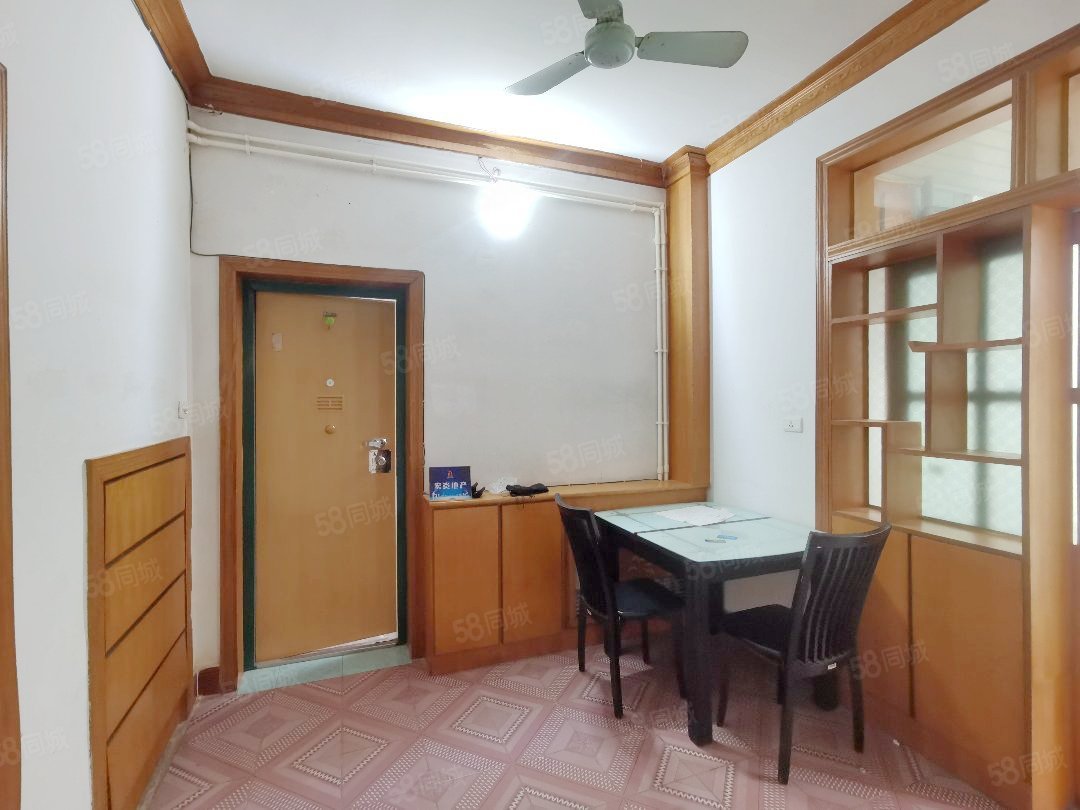 虹美新村3室1厅1卫55㎡南北14.8万