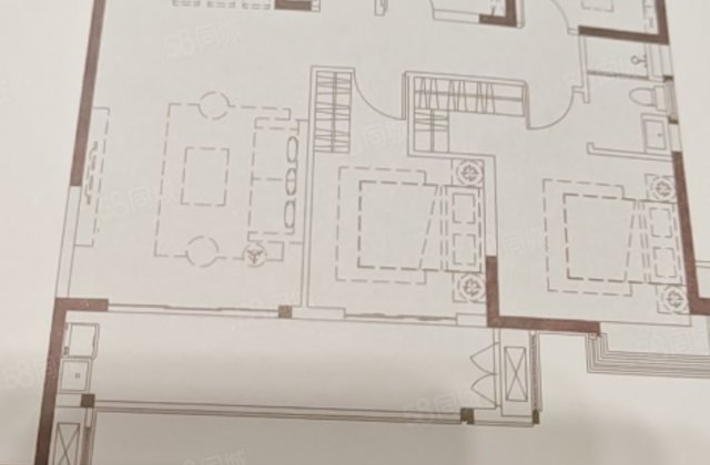 保利城誉峰花园C区6室2厅145㎡180万二手房图片