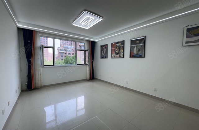 边户，新城邦昌庭万豪，带地上车库，九中实验，价可谈随时看