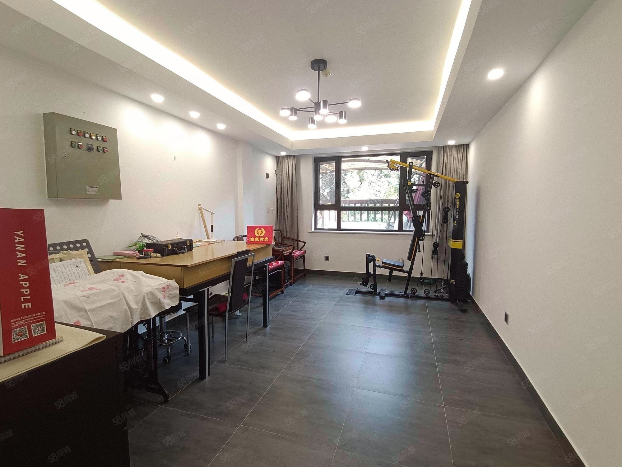 君山別墅6室5廳4衛(wèi)391.84㎡南北790萬(wàn)