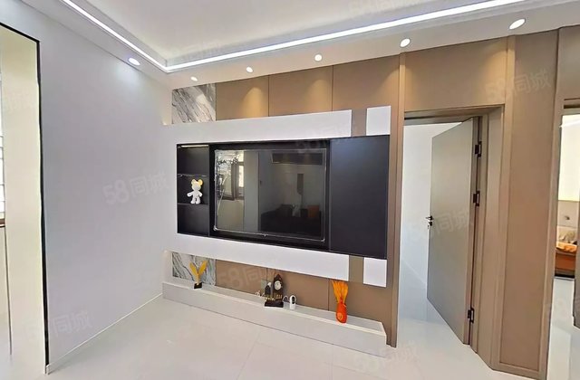 南湖社区3室2厅127.38㎡37.8万二手房图片