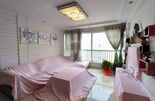 房东急售！东边户！三室两厅两卫！大飘窗！大阳台！送储藏室！