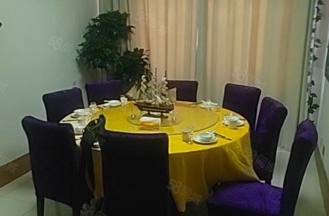 看房方便 医疗配套成熟 正南朝向 低密宜居 看房随时