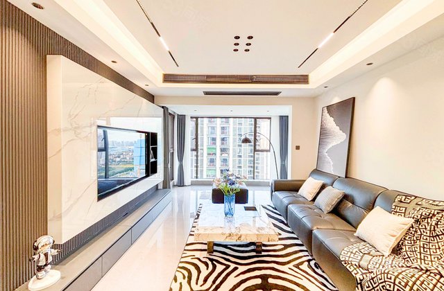 听湖九园3室2厅93.81㎡64.8万二手房图片