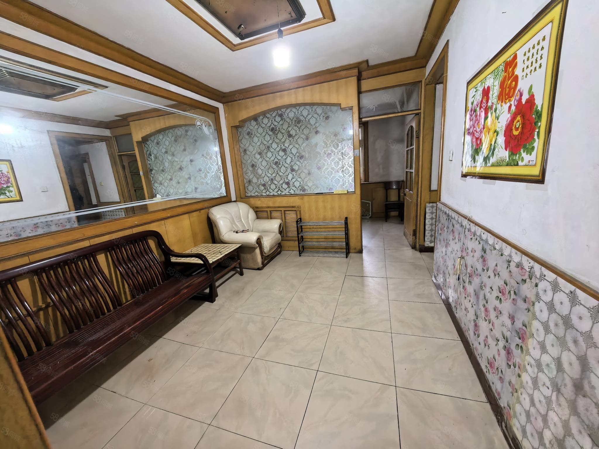 鞍座厂家属楼2室1厅1卫60㎡南北45万