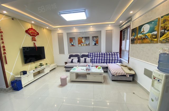 孟达国际 区政府 精装修 带车位 带储藏室 免大税 拎包入住