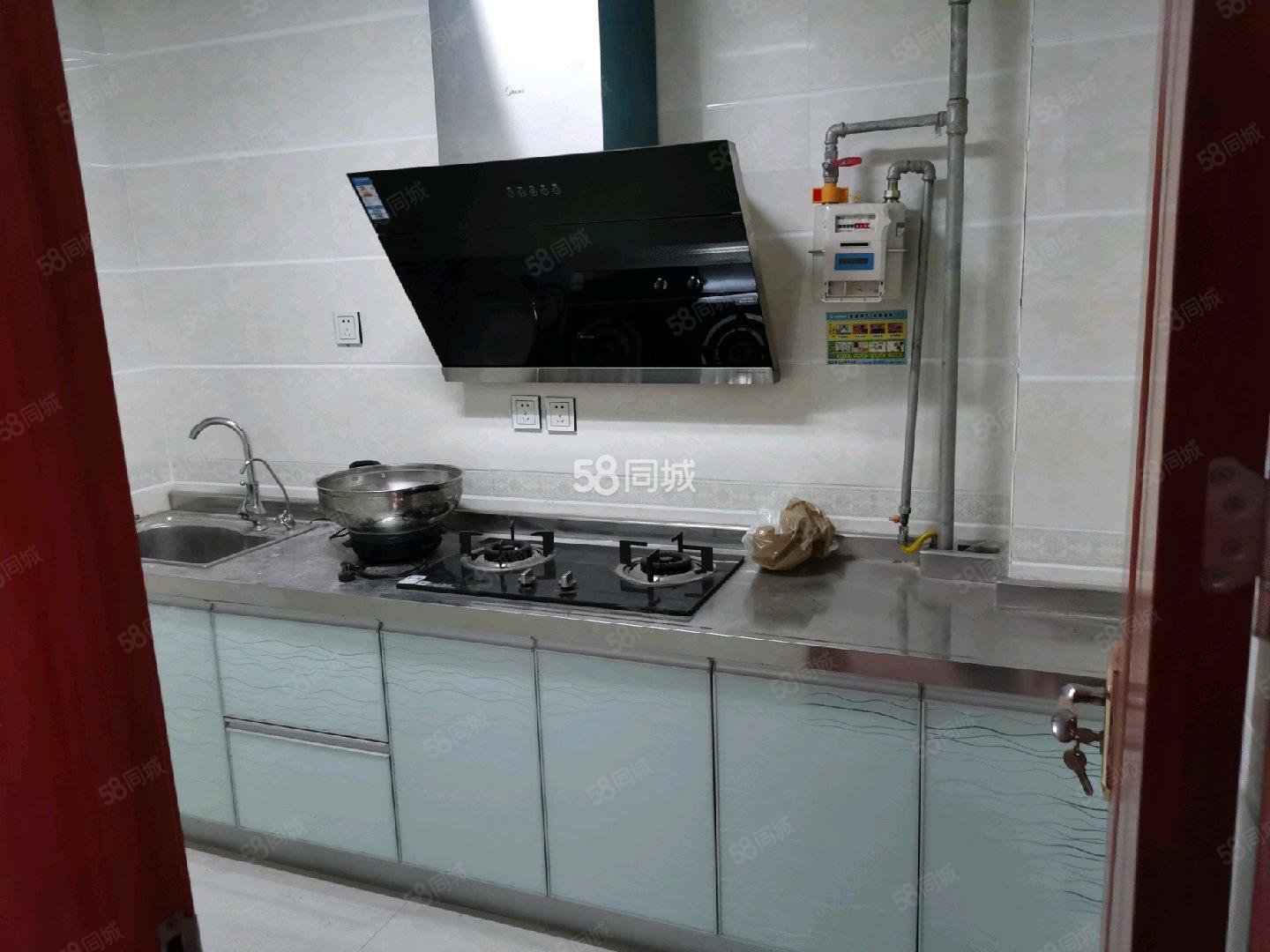 风光大厦2室2厅1卫110㎡南46万