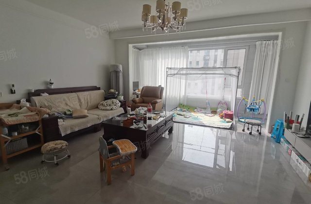 香驰璟苑3室2厅138㎡118万二手房图片