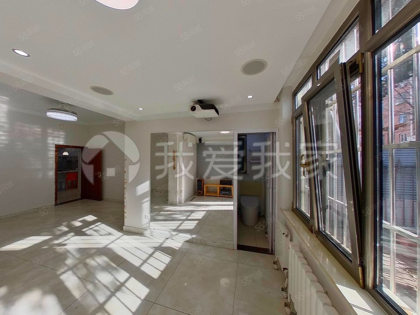 阜成路33號(hào)院3室2廳2衛(wèi)64.07㎡西南722萬(wàn)