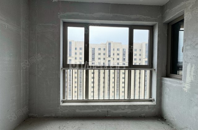 泽信青城(一期)3室2厅141.05㎡164万二手房图片