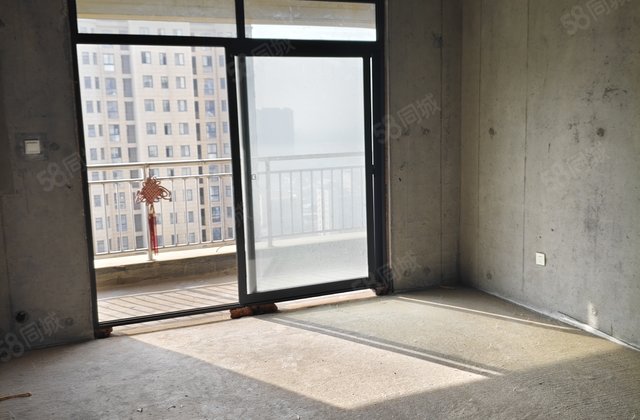 世城滨江3室2厅113.43㎡73万二手房图片