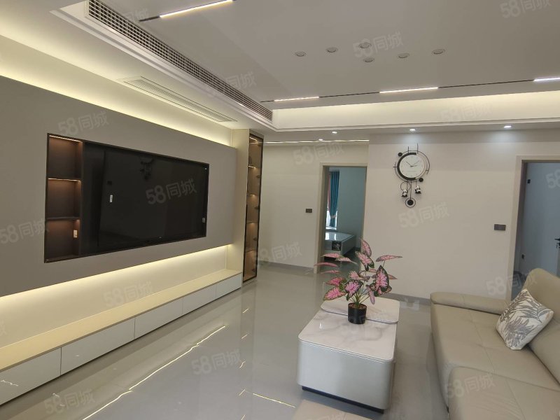 岳池精装四房 房东急售 龙庭御景 127盘 59.8万送车位