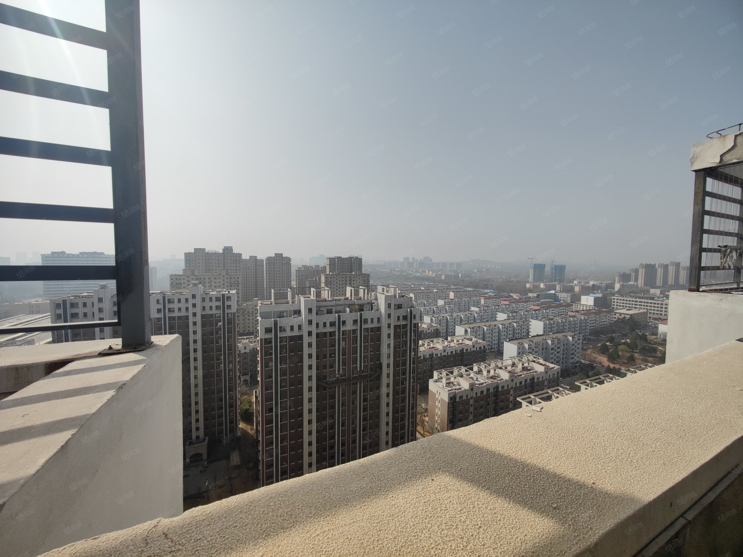 安泰 顶复带露台 南北通透 210平190w可议,安泰首府-莱芜58同城