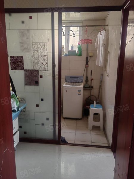 碧水茗园3室2厅1卫93㎡南北32万