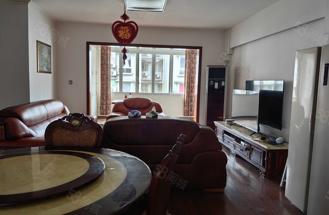 金地家苑3室2厅134㎡40万二手房图片