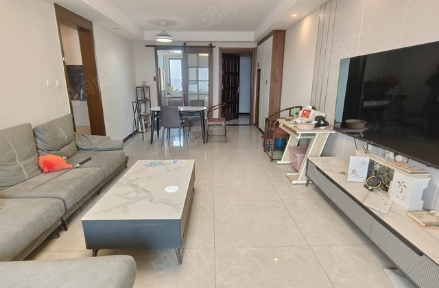 文轩中学 金裕新城 九州新城 温馨三室 免 送车位