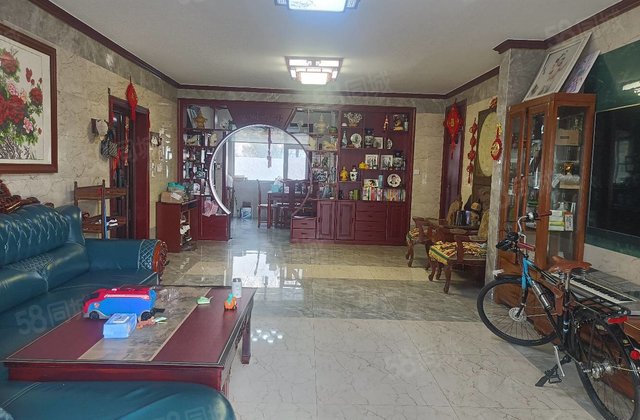 急售 昌润莲城  精装修三室两厅  孝心楼层  全明户型