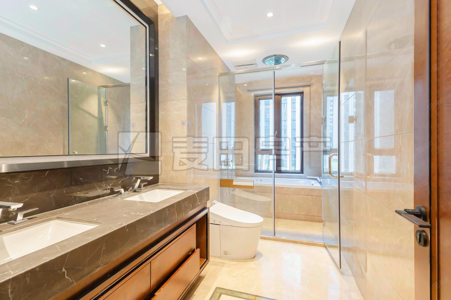 泰禾西府大院3室2廳3衛(wèi)167㎡南北1950萬