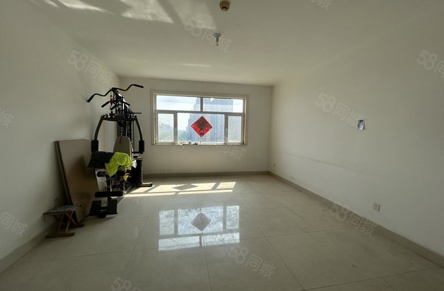 光岳路海德公园，中间楼层东边户，免大税有车位储藏室