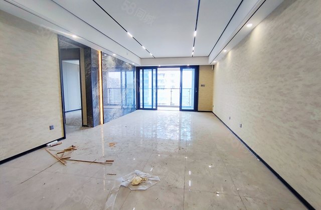 鹭岛金沙壹品4室2厅136.79㎡438万二手房图片