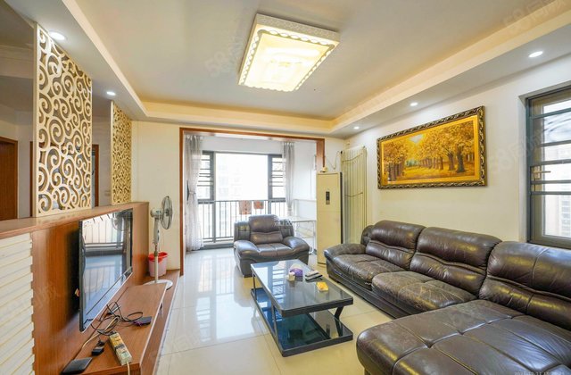 怡海星城3室2厅119.67㎡56万二手房图片