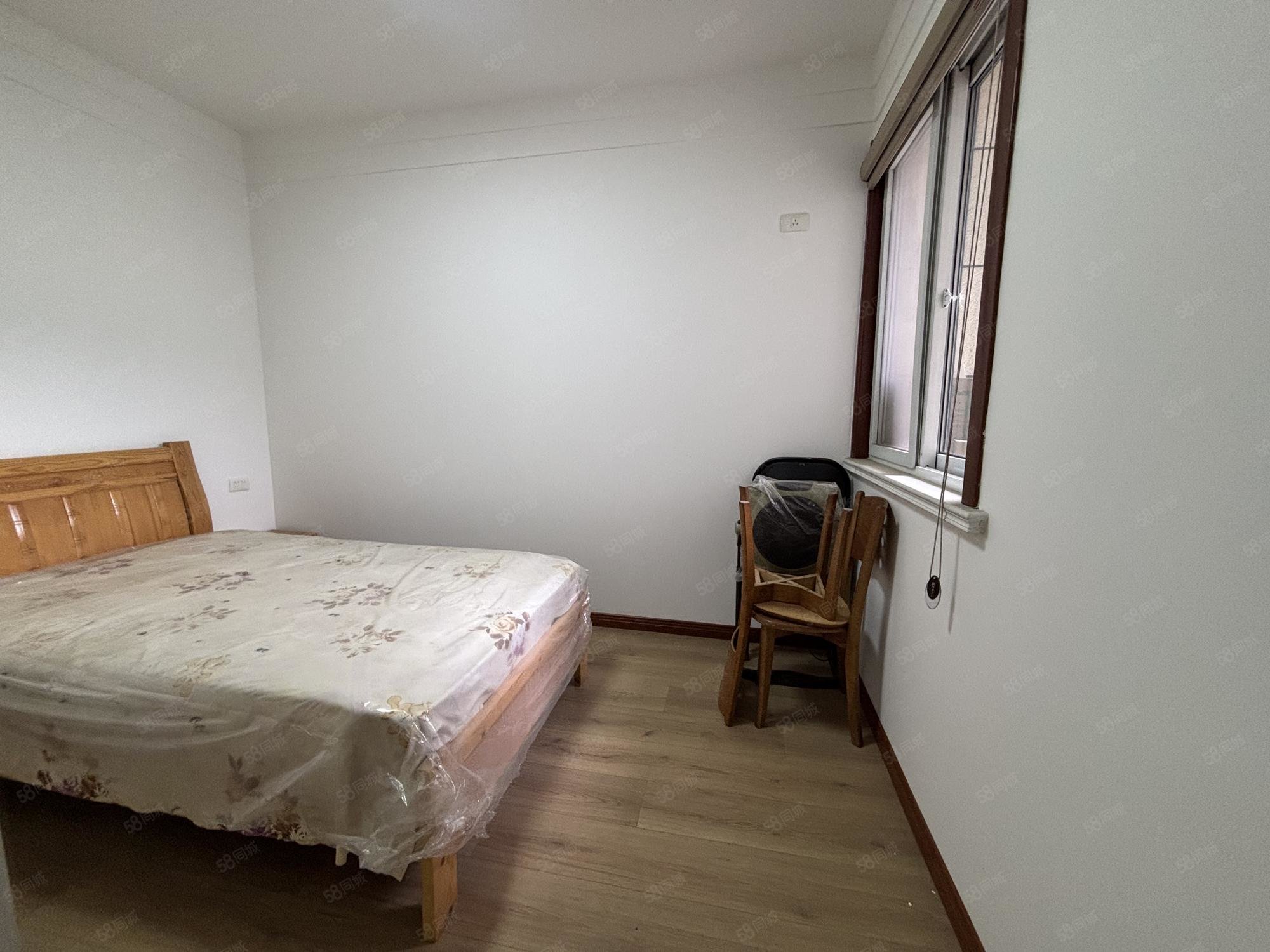 香山苑小区(张湾)3室2厅1卫106㎡东南85万