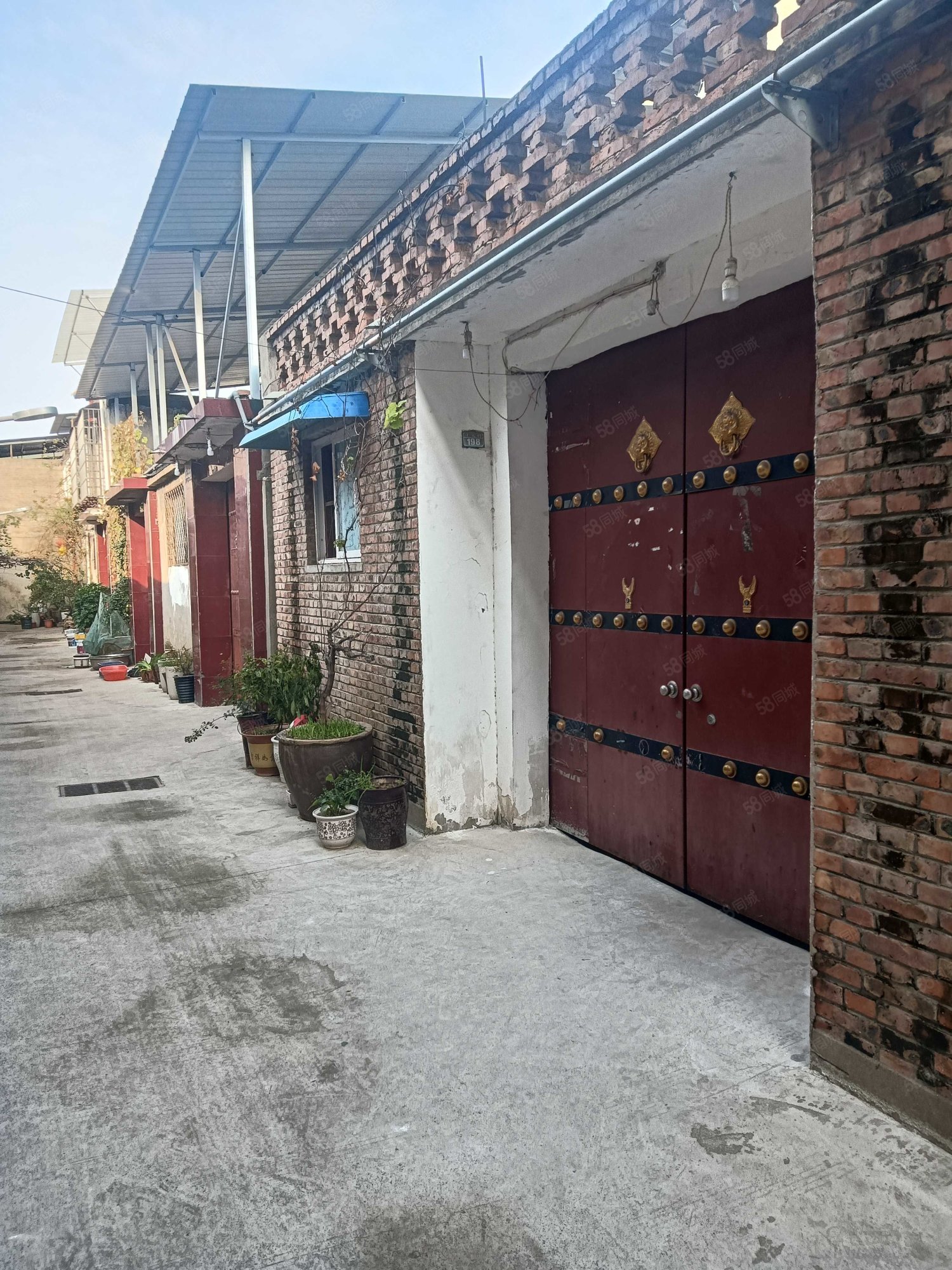 北小街小区5室2厅1卫280㎡南62万