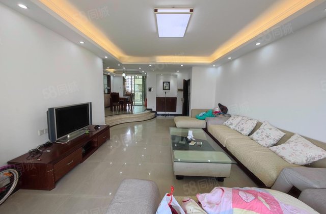 金域湾花园4室2厅146.08㎡128万二手房图片