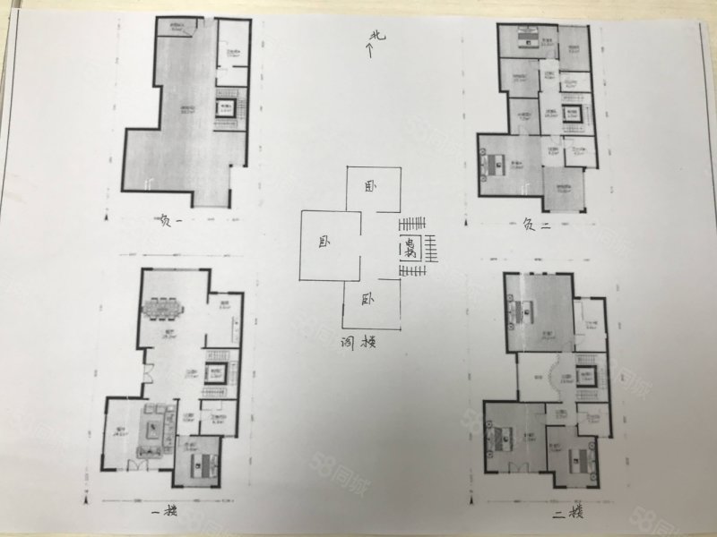 上山间4室2厅4卫412㎡南北618万