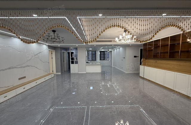 建投御景湾3室2厅2卫157㎡南北145万