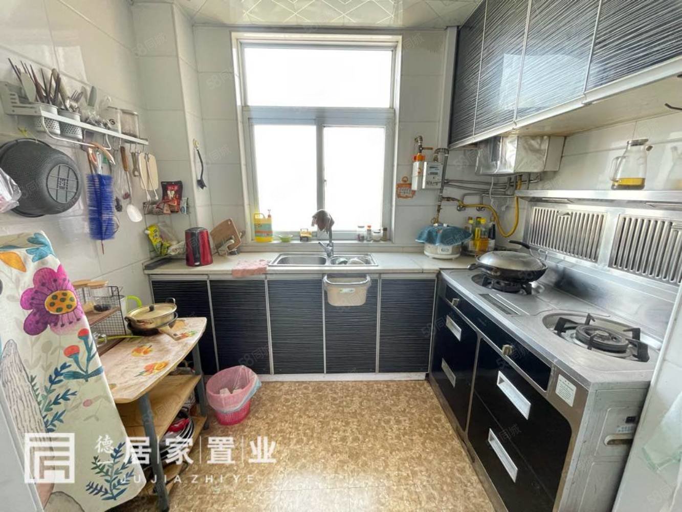 盛世东城4室2厅2卫135.5㎡南北58万