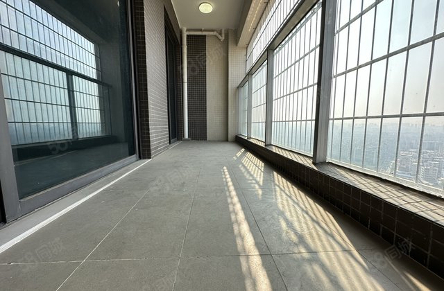 保利东湾3室2厅96.4㎡73.8万二手房图片