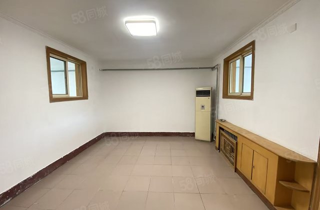 兴华路 东昌 附近 联通公司家属院 步梯三楼 带储 市委家属