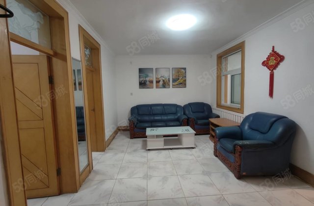 东昌中学，客车厂，恒新小区，正泓新天地，好楼层。