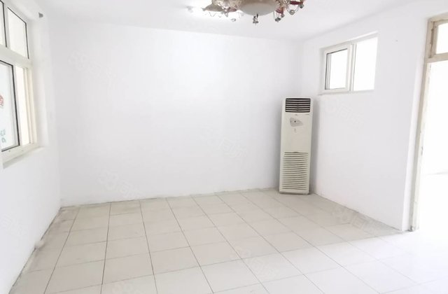 急售 东昌总校，新区  ，市中心，三室，总价低，看房随时