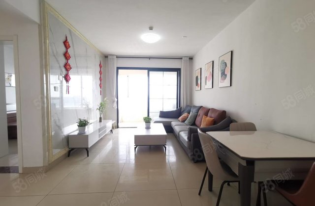 大  文轩本部 东关国际 精装三室 免大税 随时看房