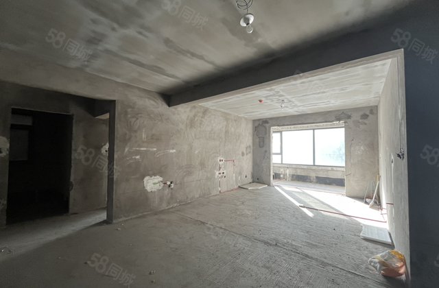 东方明珠3室2厅140㎡75万二手房图片