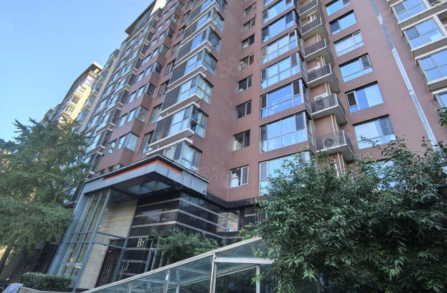 富力城(B区)3室2厅152㎡834万二手房图片