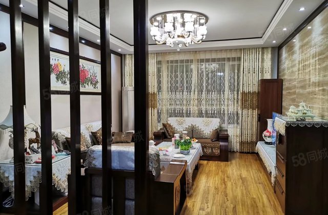 看房方便 豪华设计 板楼 小三居 南北通透 企业力荐