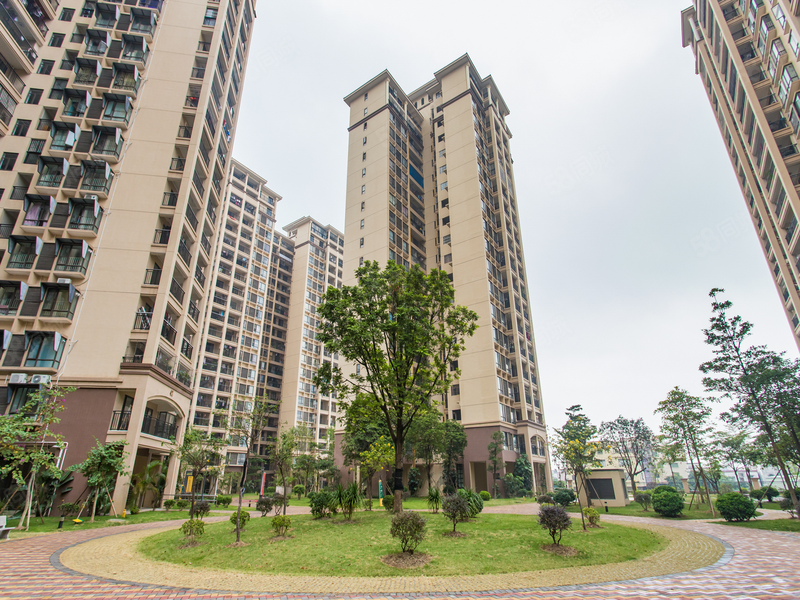 单价1万出头胜球3期精装2房 只要契税5000元 红本在手