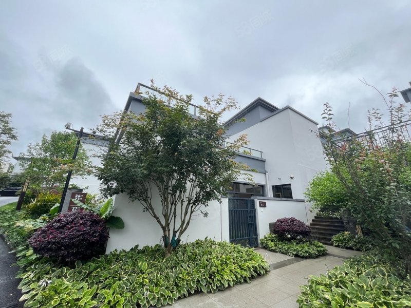 腾冲凤凰保集精装平层合院现房空气环境好适合度假定居