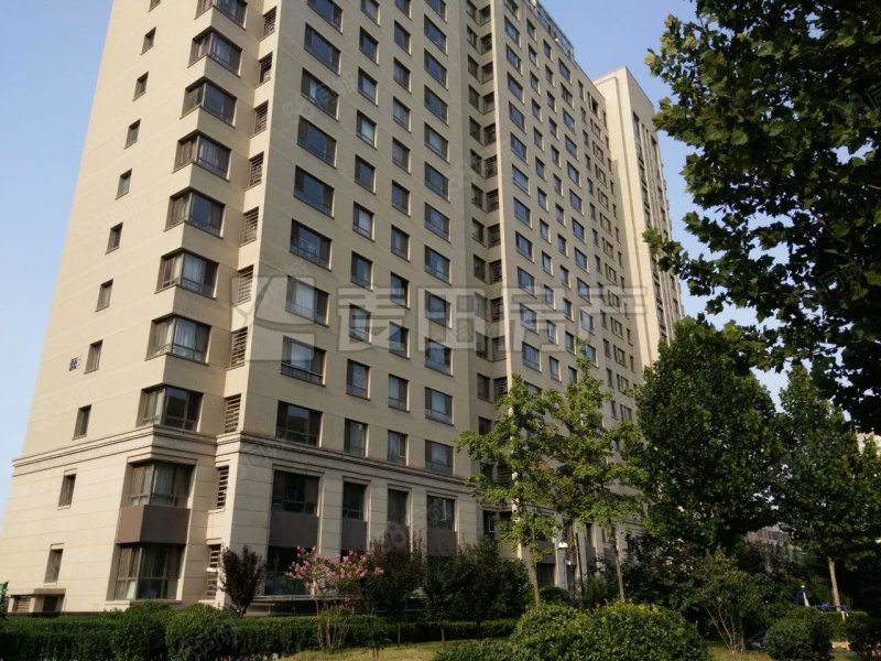 保利香檳花園2室2廳1衛(wèi)90㎡南北850萬